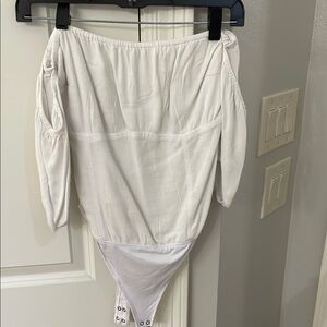 Abercrombie & Fitch White Off-Shoulder Bodysuit